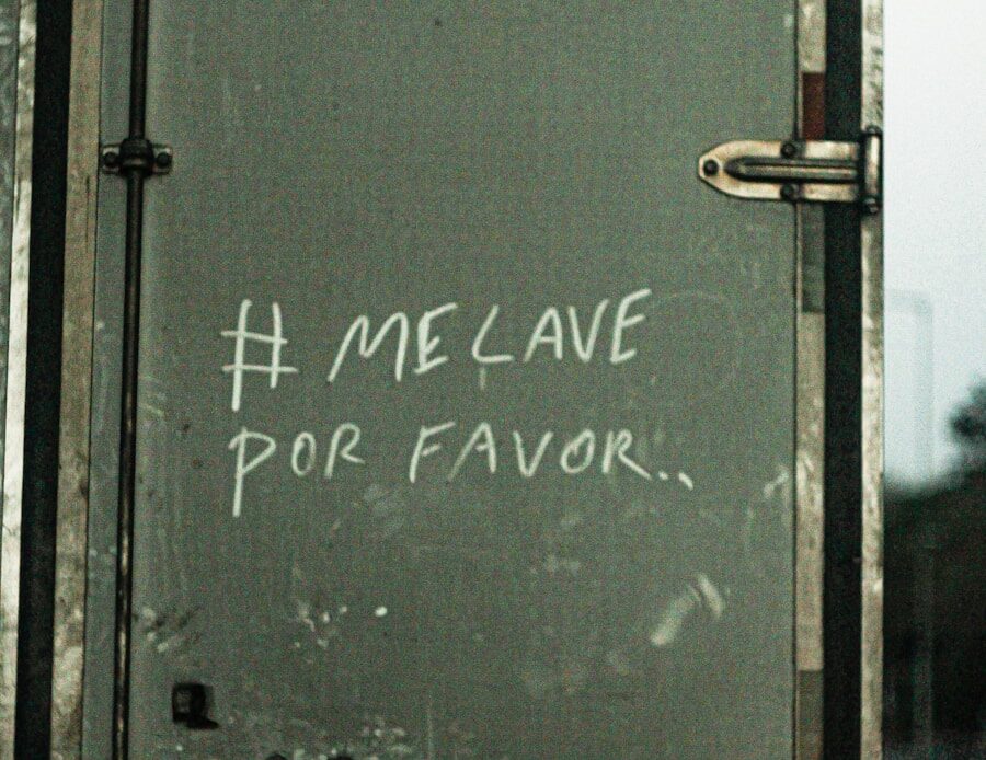 Photo "Do you accumulate leave while on leave?"