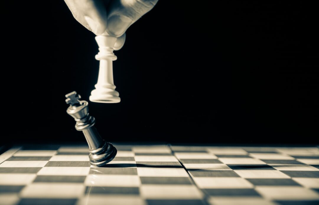 Photo Conflict Management