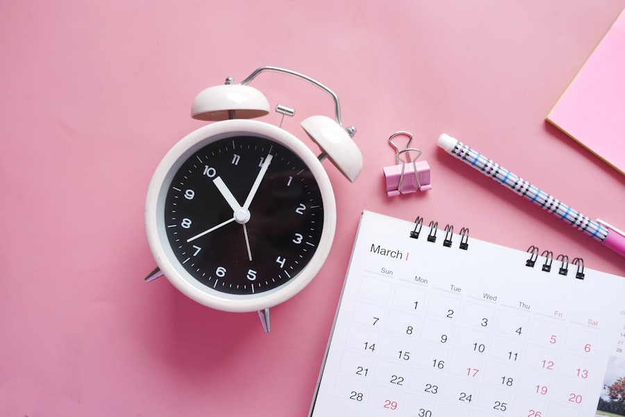 Photo schedule staff effectively