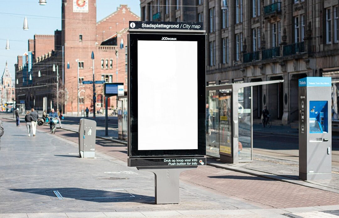 Photo advertising platforms